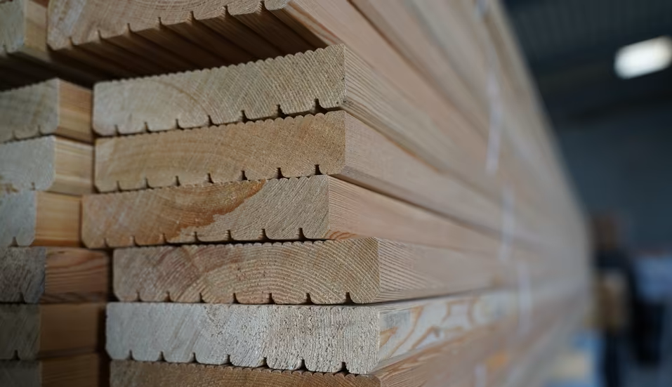 Terrassendielen Geriffelt